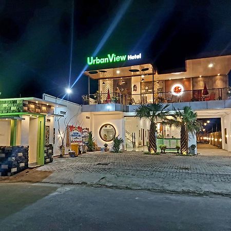 Urbanview Hotel Sakura Kampung Inggris Pare By Reddoorz 外观 照片