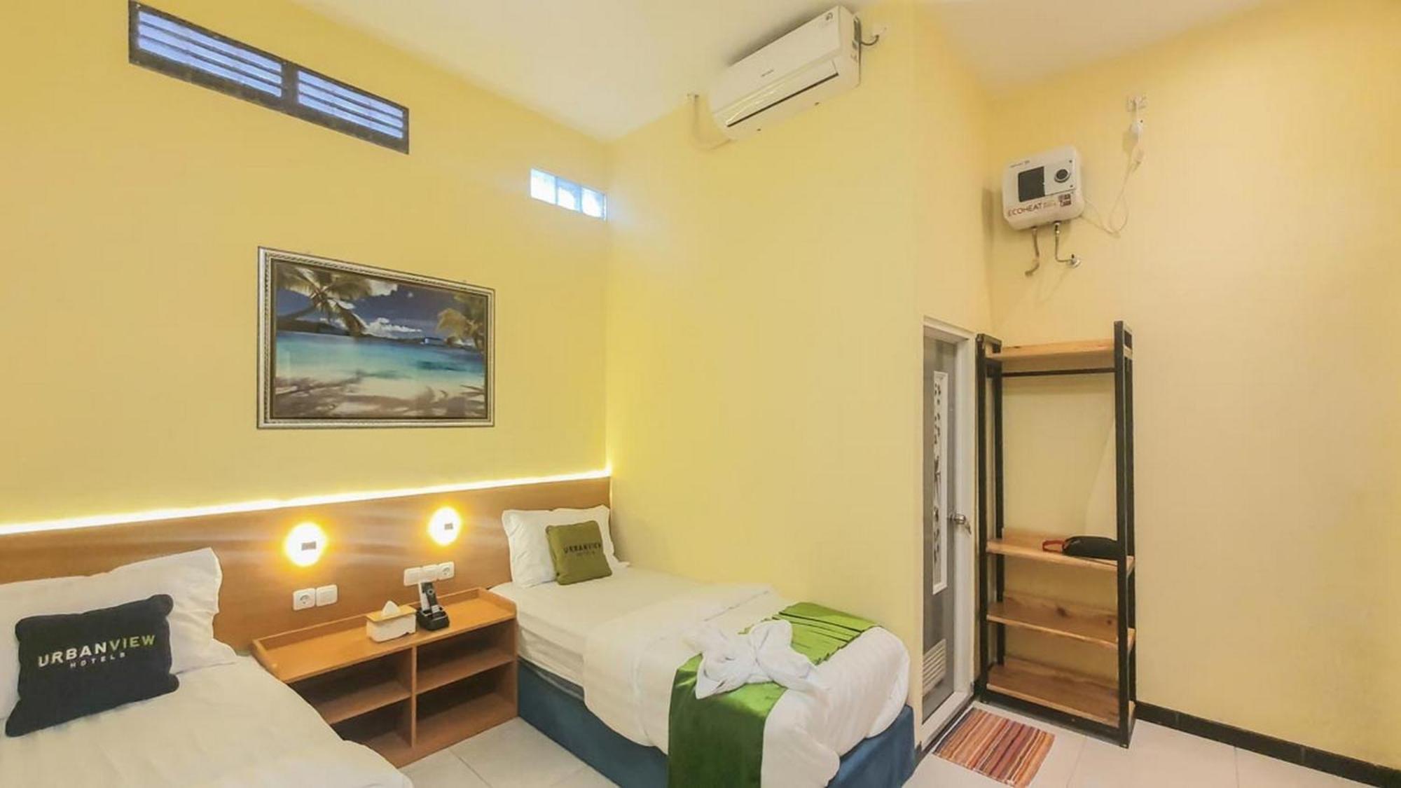 Urbanview Hotel Sakura Kampung Inggris Pare By Reddoorz 外观 照片